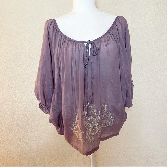 Gemstone embroidered peasant top, size Medium - Picture 2 of 9